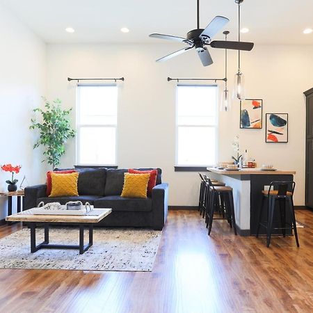 Old West Studio Lofts West Tampa Luaran gambar