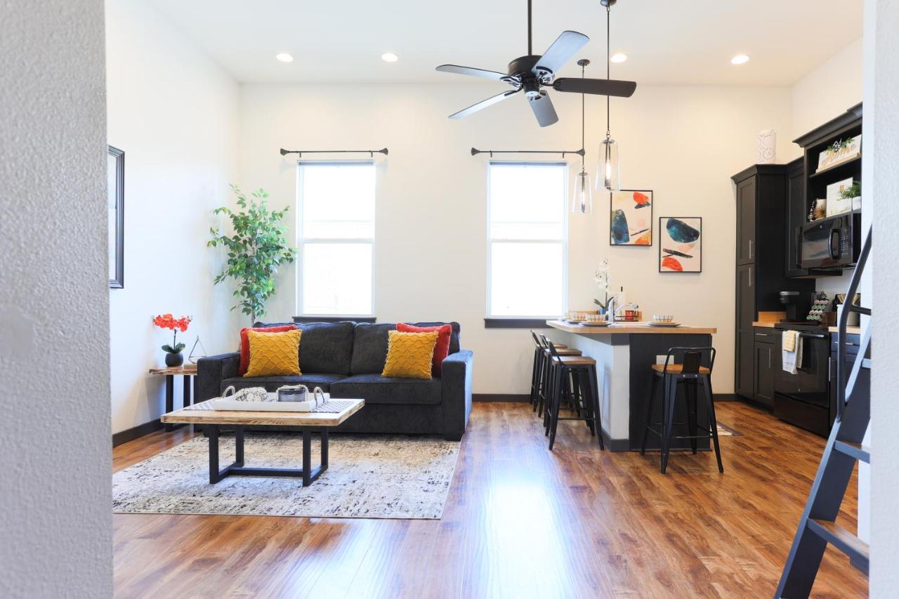 Old West Studio Lofts West Tampa Luaran gambar