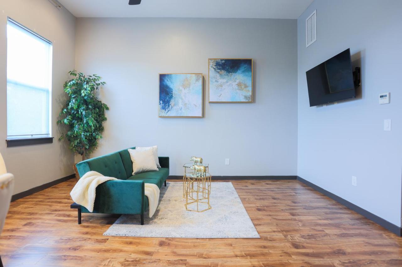Old West Studio Lofts West Tampa Luaran gambar