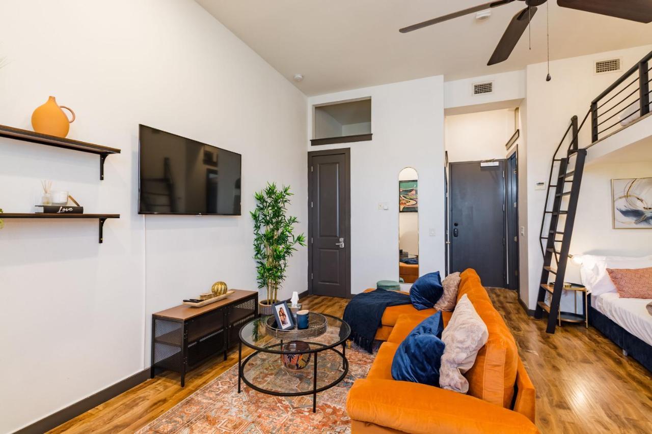 Old West Studio Lofts West Tampa Luaran gambar