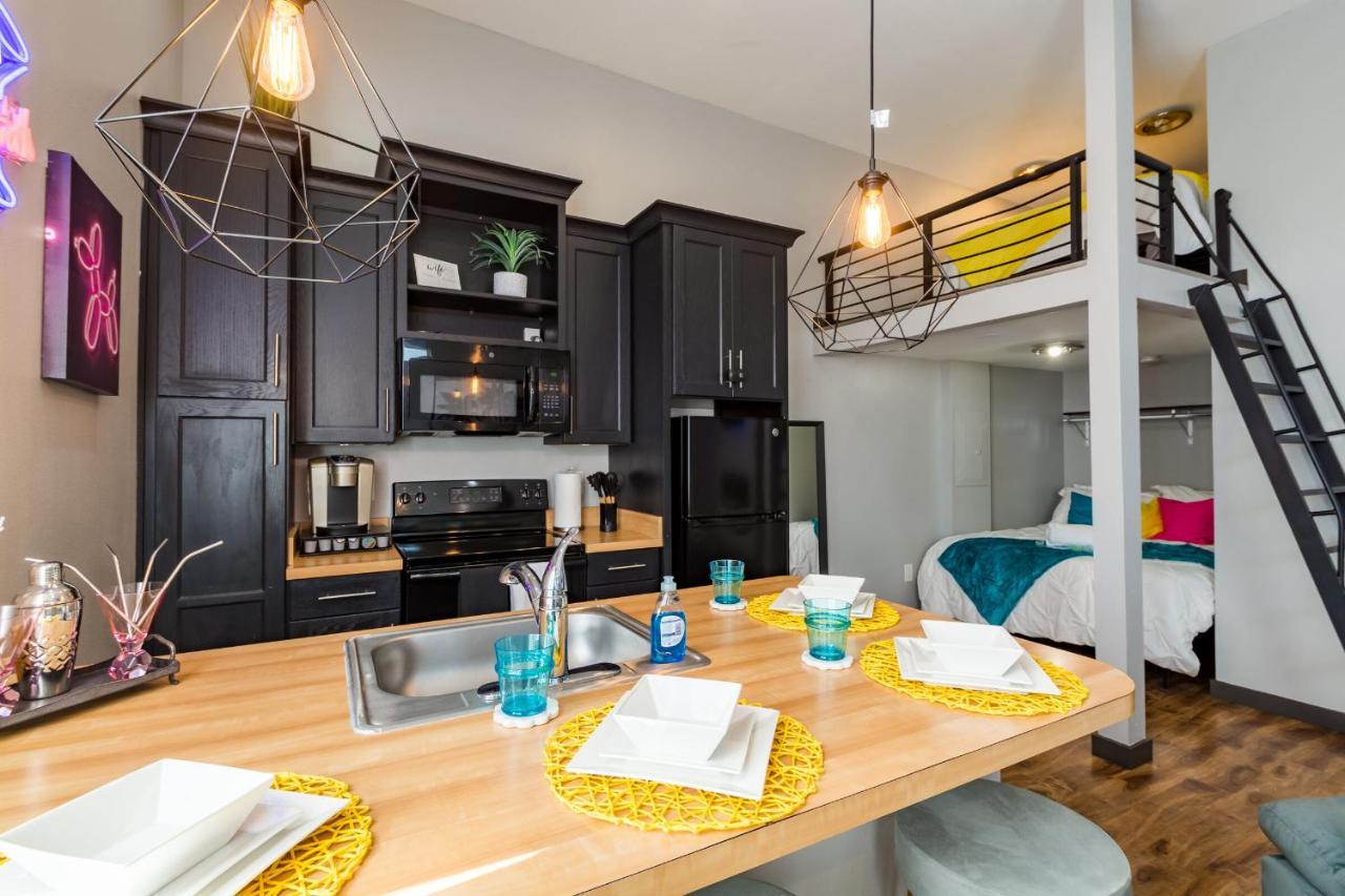 Old West Studio Lofts West Tampa Luaran gambar